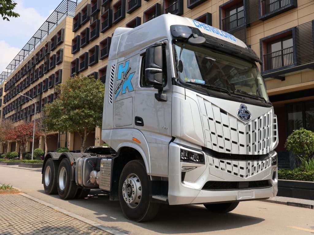 XE ĐẦU KÉO CHENGLONG MEGAX HK 470HP